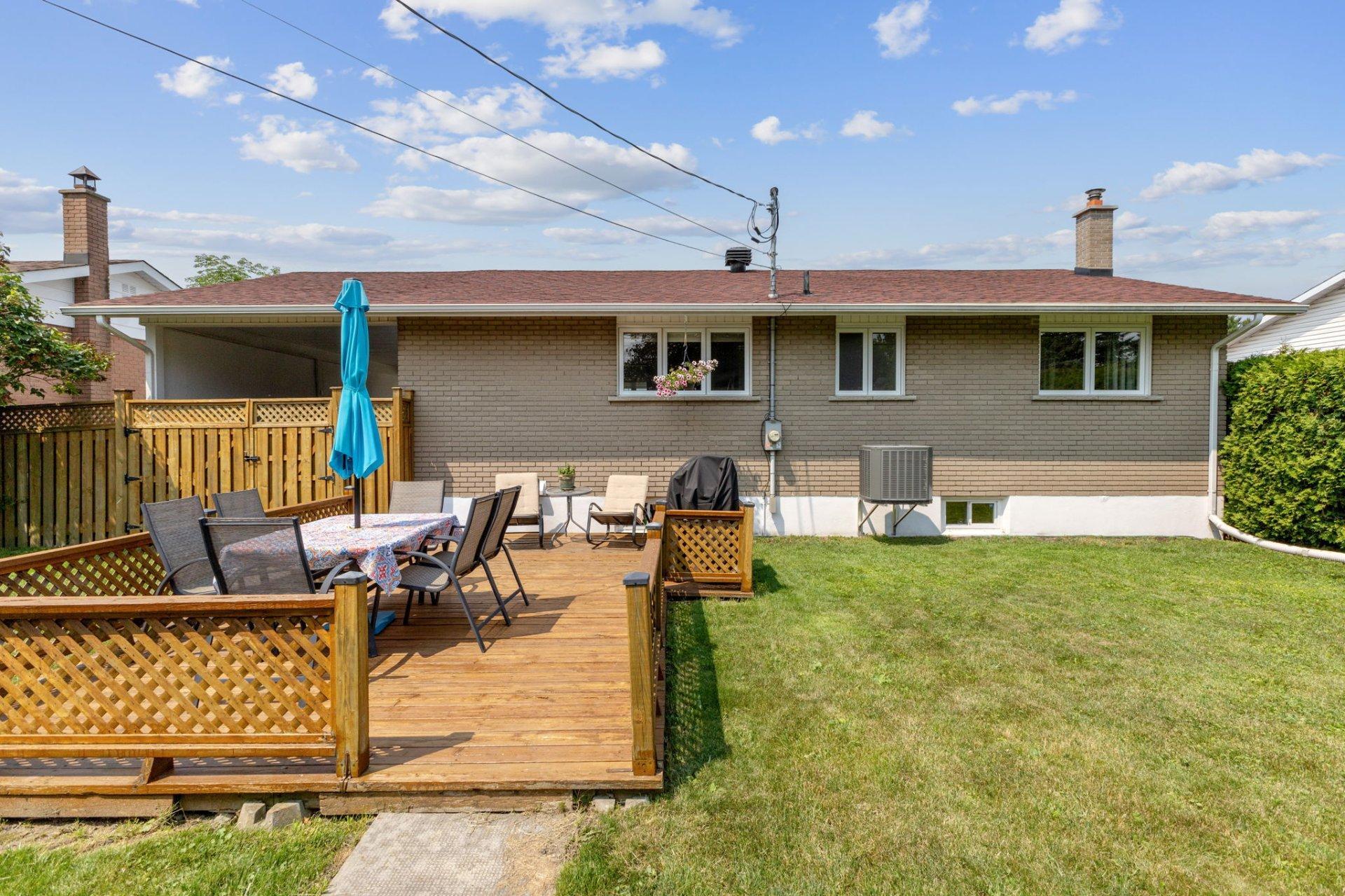 









40


Rue de Provence

,
Gatineau (Gatineau),




QC
J8T4V1

