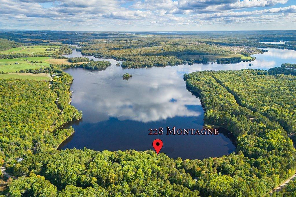 












Ch. Harmony Bay

,
L'Île-du-Grand-Calumet,







QC
J0X1J0


