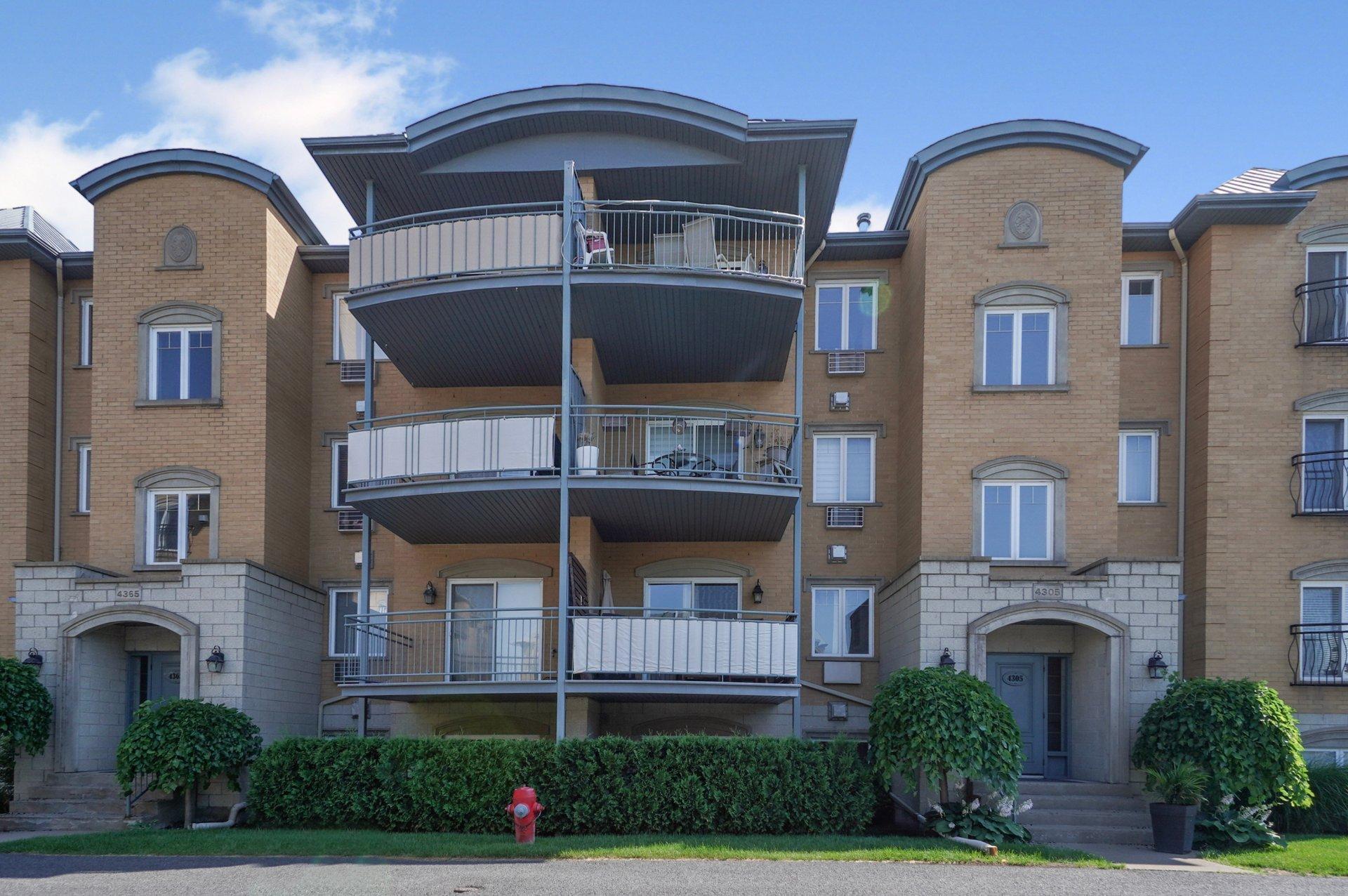









4305


Av. Colomb

, 402,
Brossard,




QC
J4Z3V2


