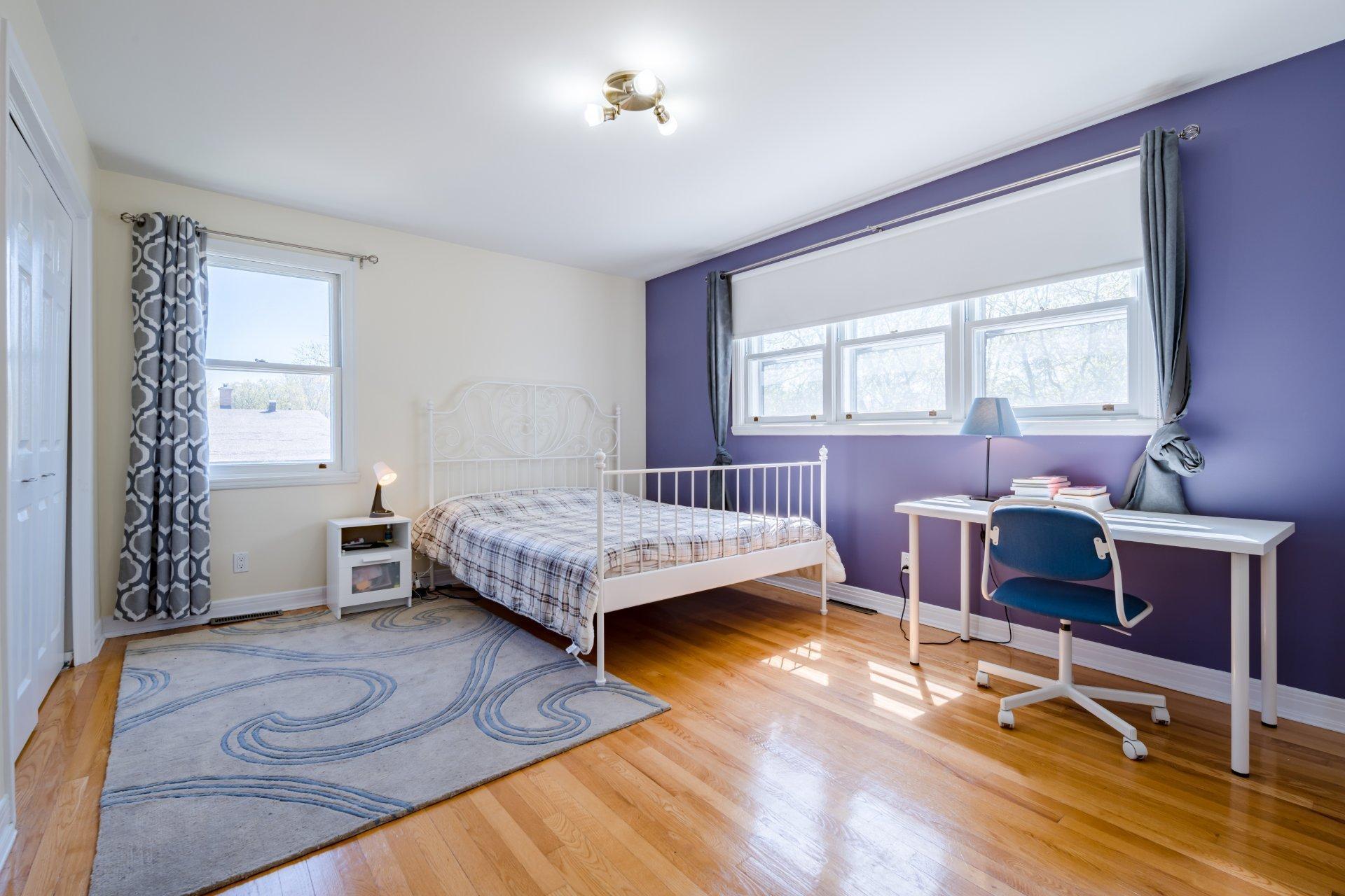 









136


Lincoln Drive

,
Beaconsfield,




QC
H9W1M6

