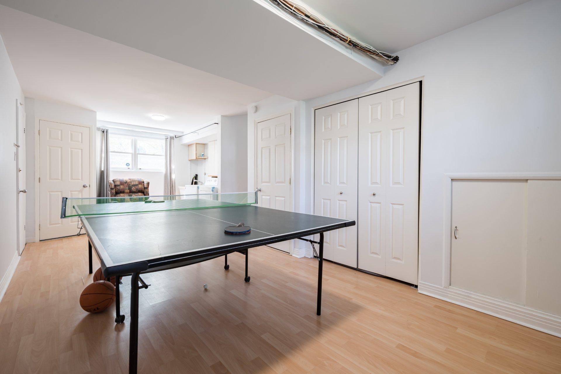 









136


Lincoln Drive

,
Beaconsfield,




QC
H9W1M6

