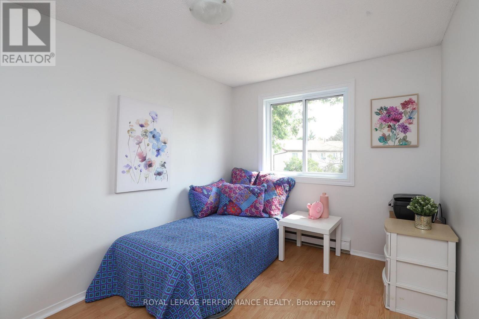












A - 2 LOVELL LANE

,
Ottawa,




Ontario
K2H9B6

