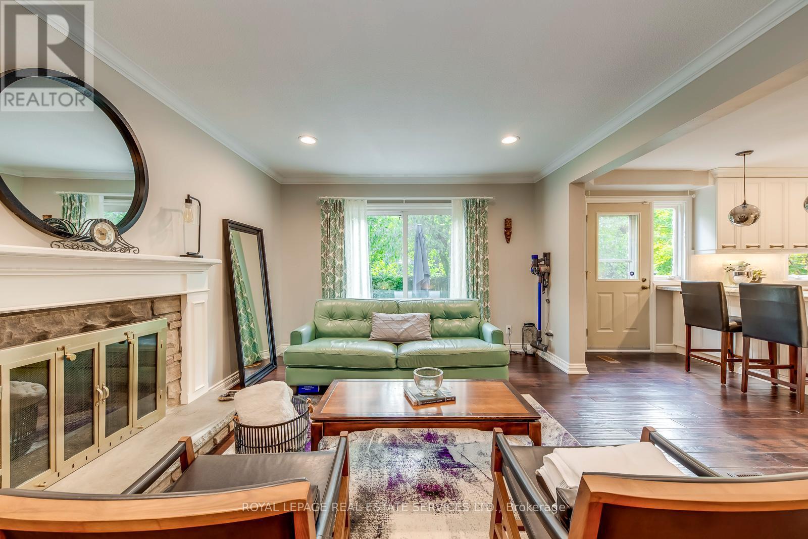 












1460 CAULDER DRIVE

,
Oakville,




Ontario
L6J5S9

