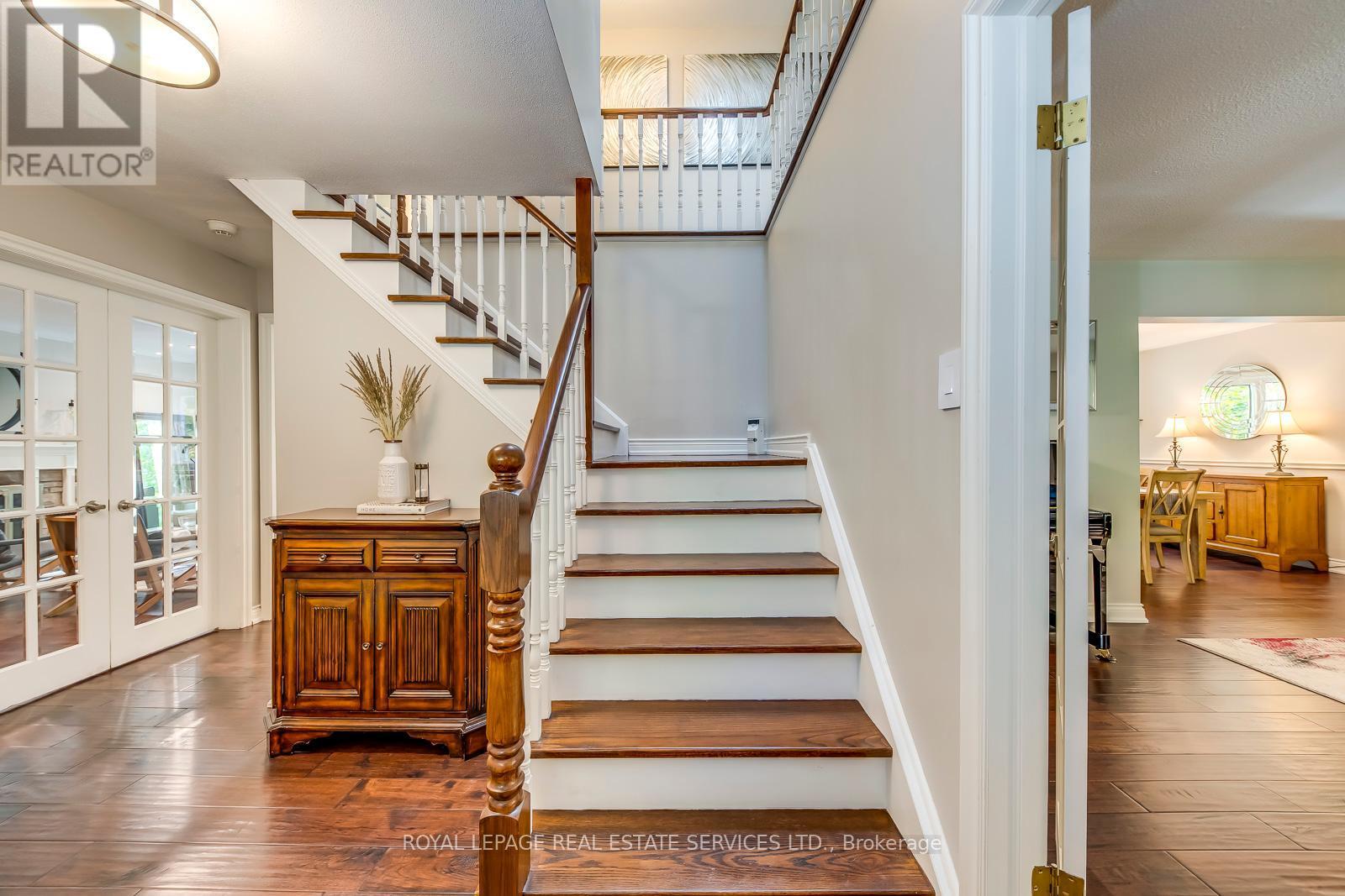 












1460 CAULDER DRIVE

,
Oakville,




Ontario
L6J5S9

