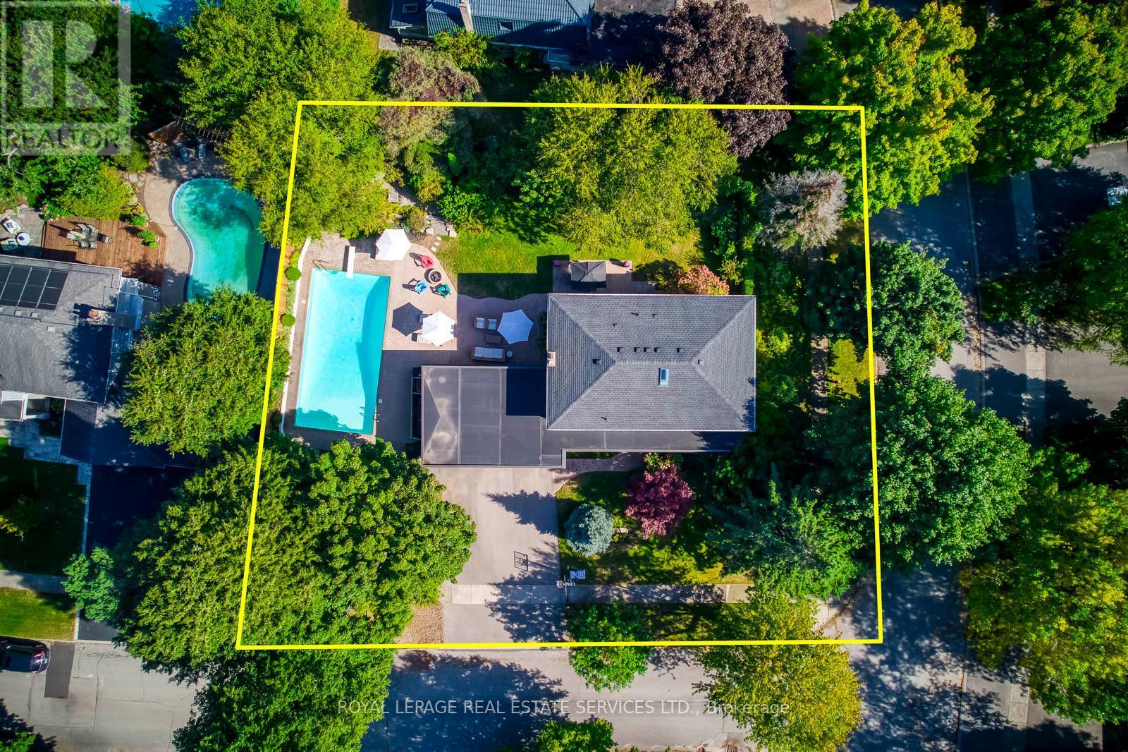 












1460 CAULDER DRIVE

,
Oakville,




Ontario
L6J5S9

