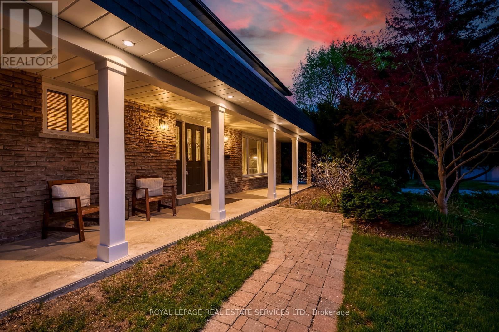












1460 CAULDER DRIVE

,
Oakville,




Ontario
L6J5S9

