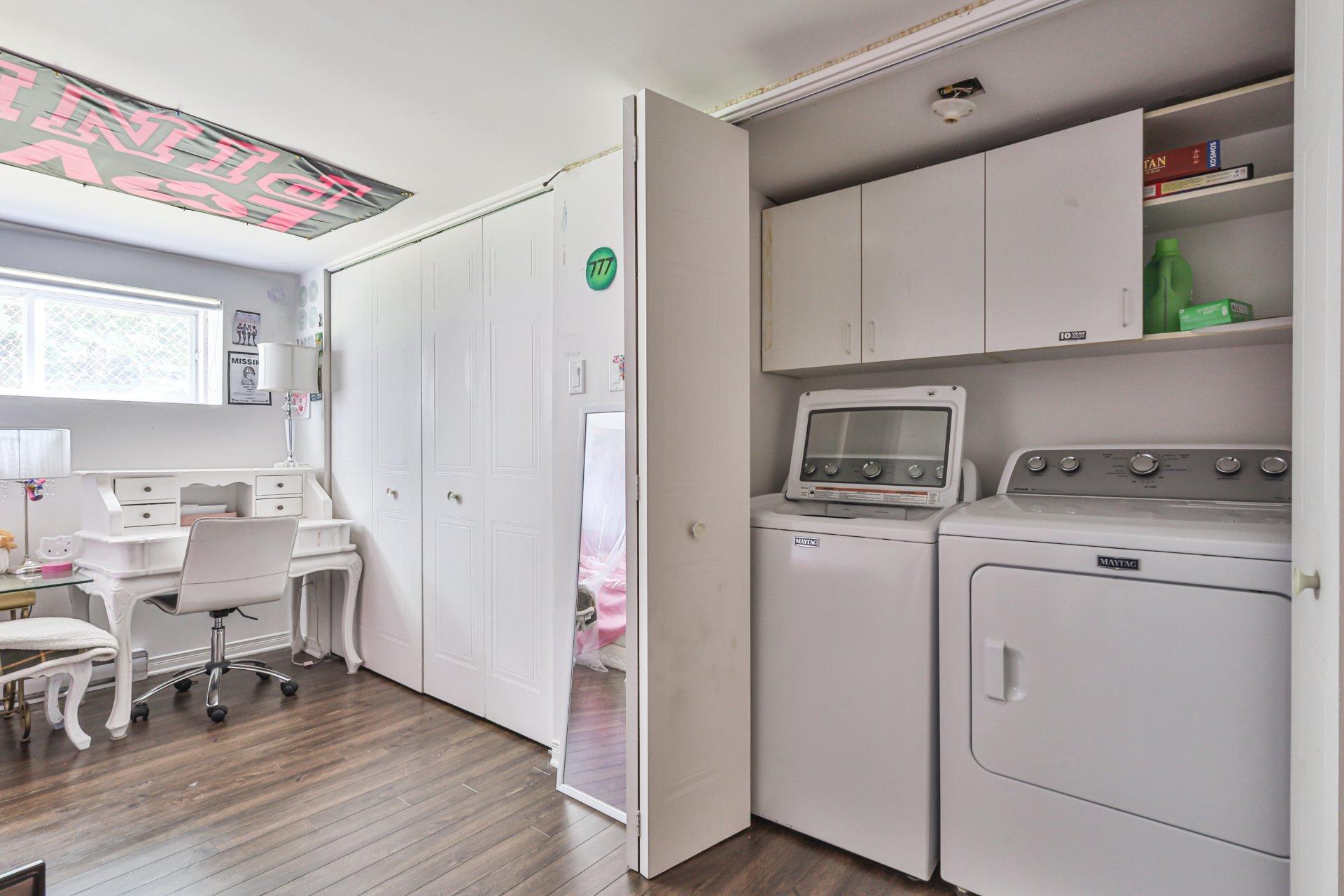 









26


Rue de la Flandre

,
Blainville,




QC
J7C5G3

