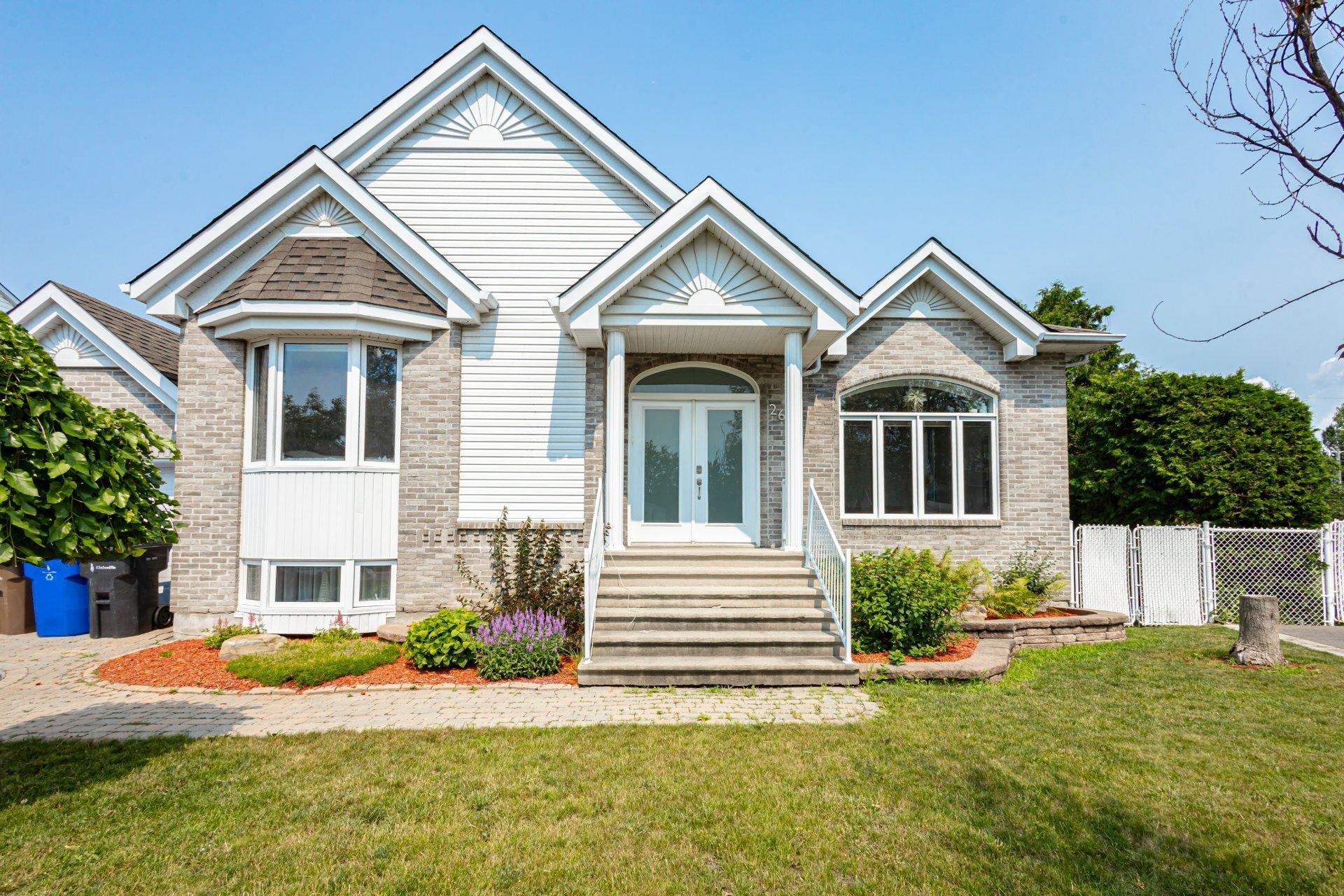 









26


Rue de la Flandre

,
Blainville,




QC
J7C5G3

