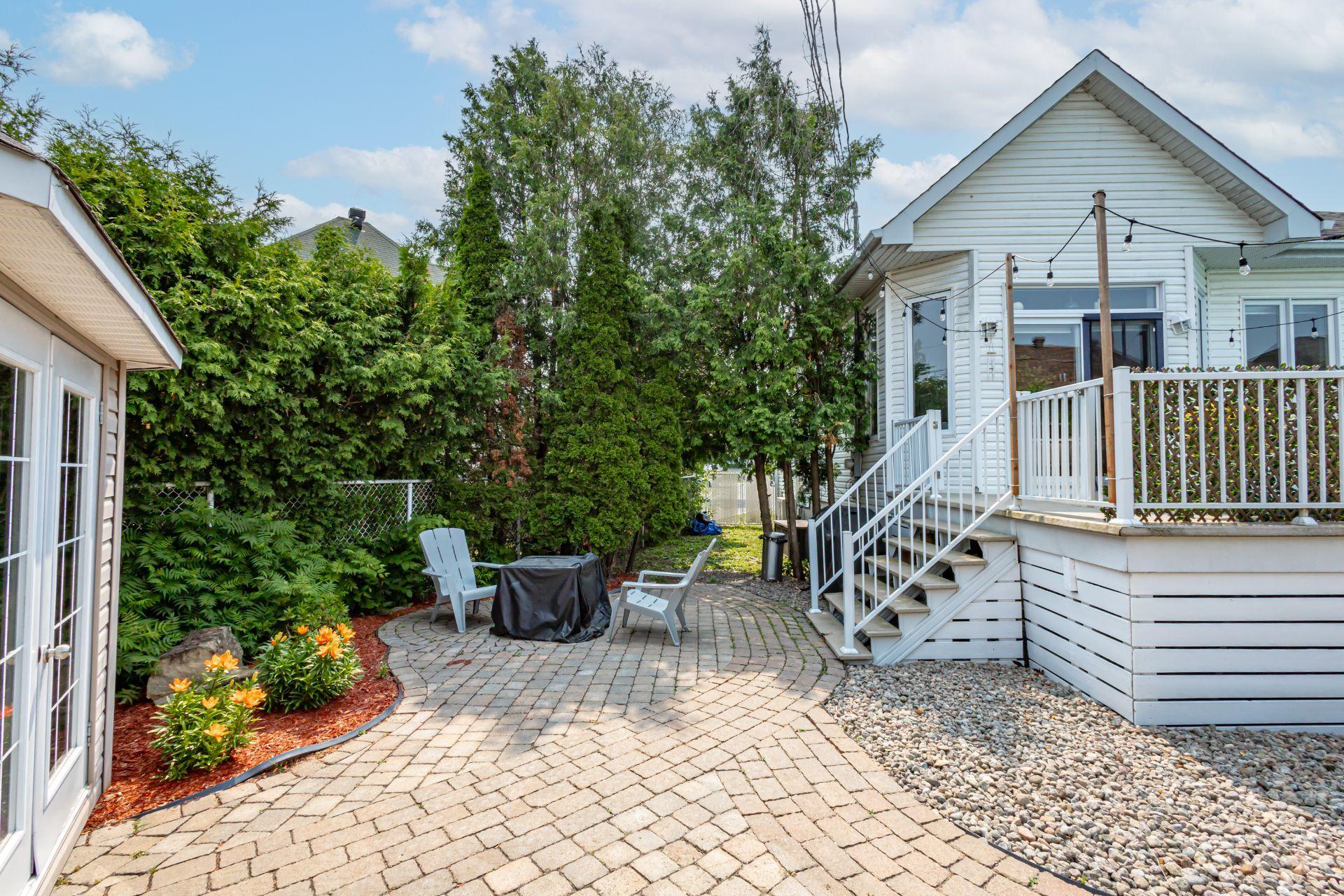 









26


Rue de la Flandre

,
Blainville,




QC
J7C5G3

