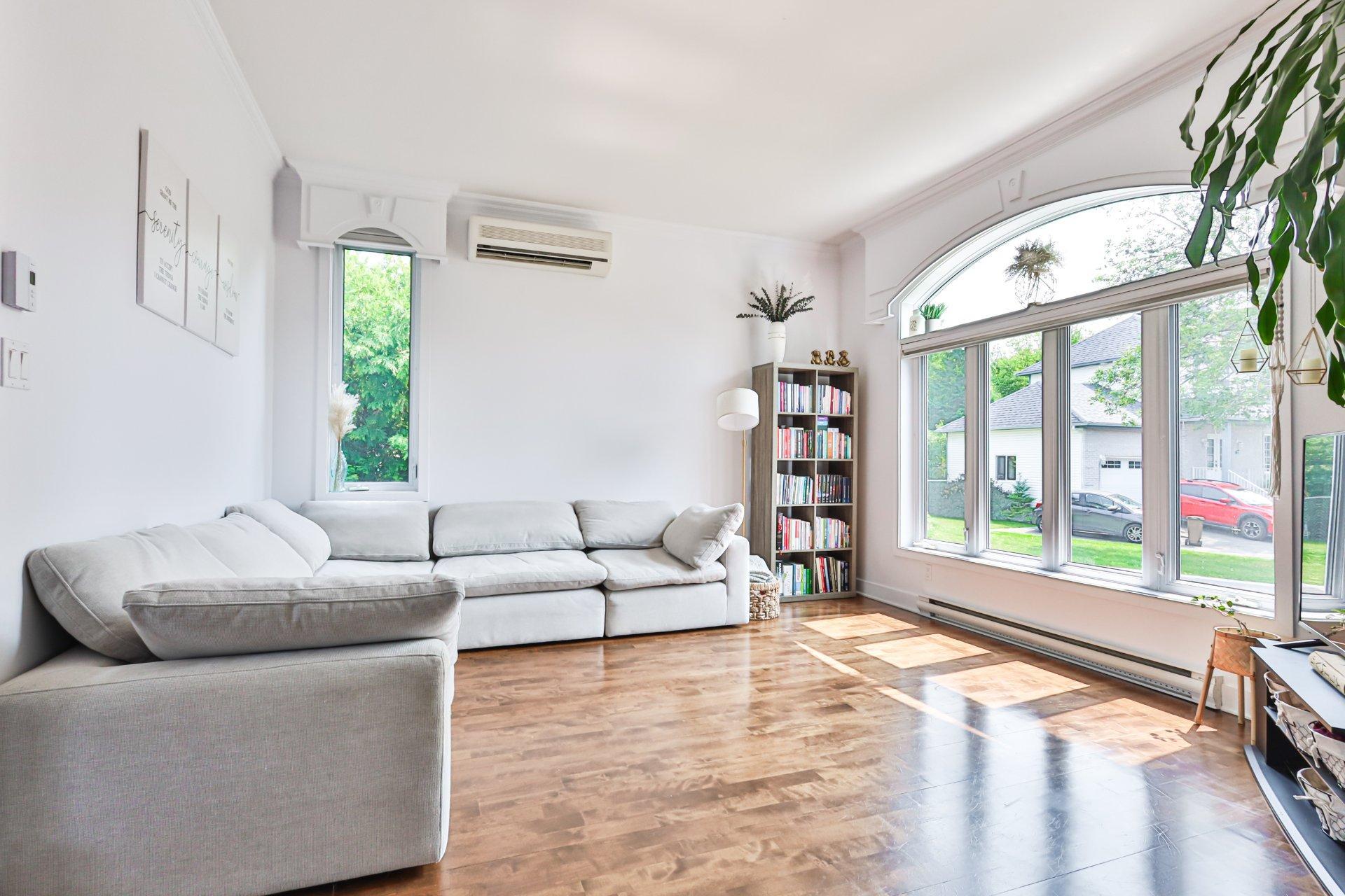 









26


Rue de la Flandre

,
Blainville,




QC
J7C5G3

