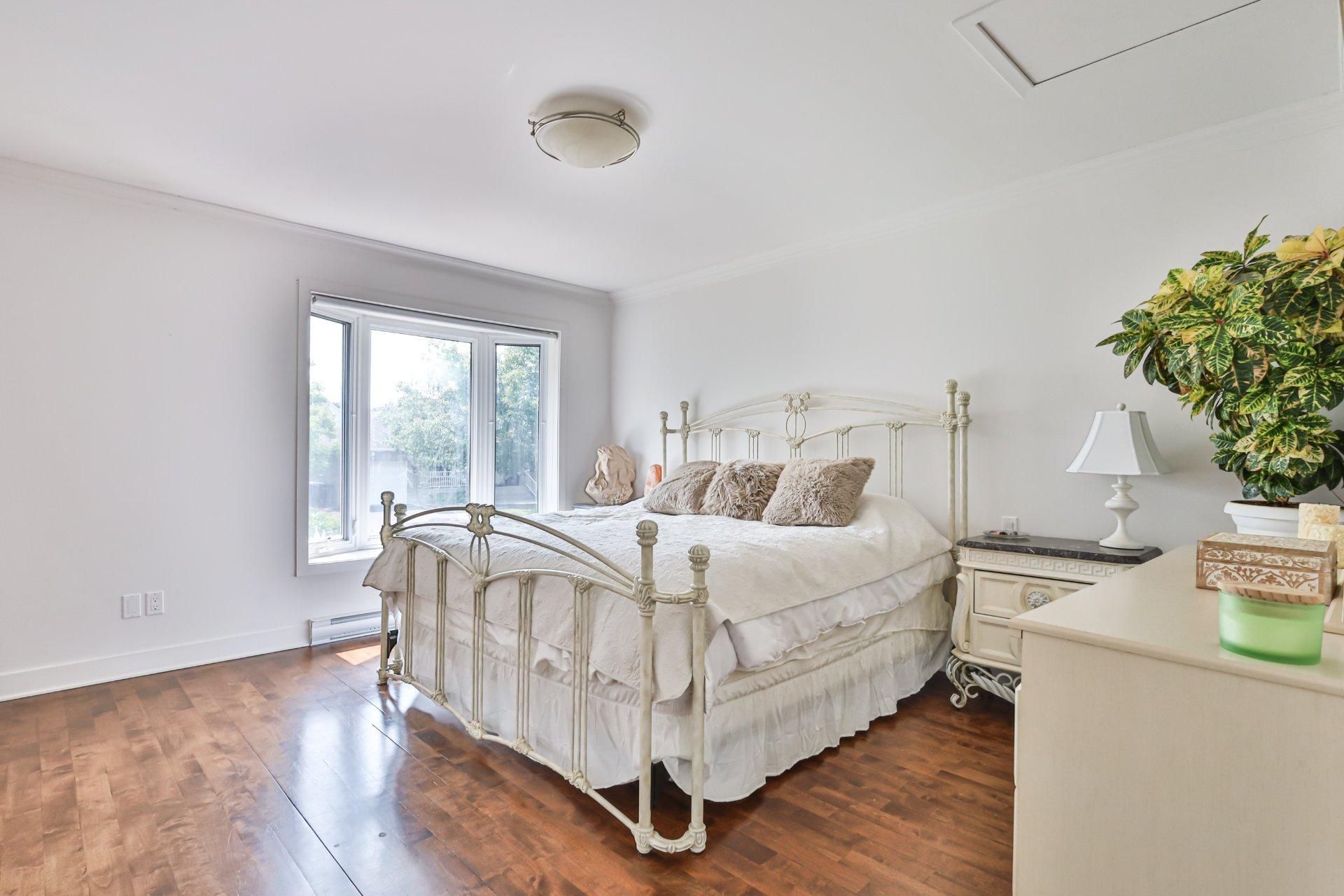 









26


Rue de la Flandre

,
Blainville,




QC
J7C5G3

