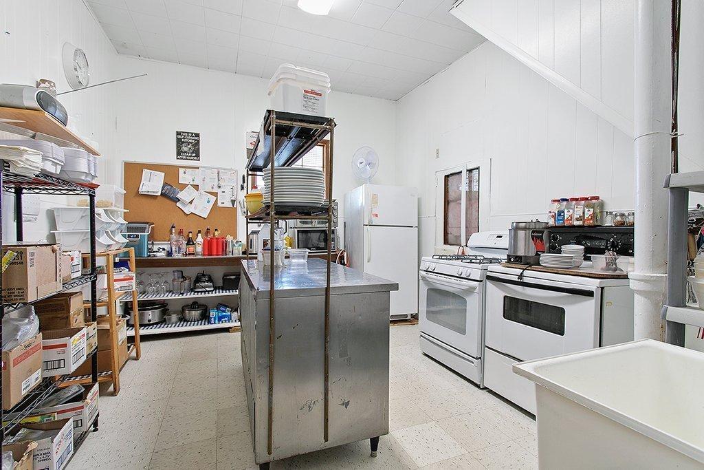 









2144


Route 303

,
Thorne,




QC
J0X2A0

