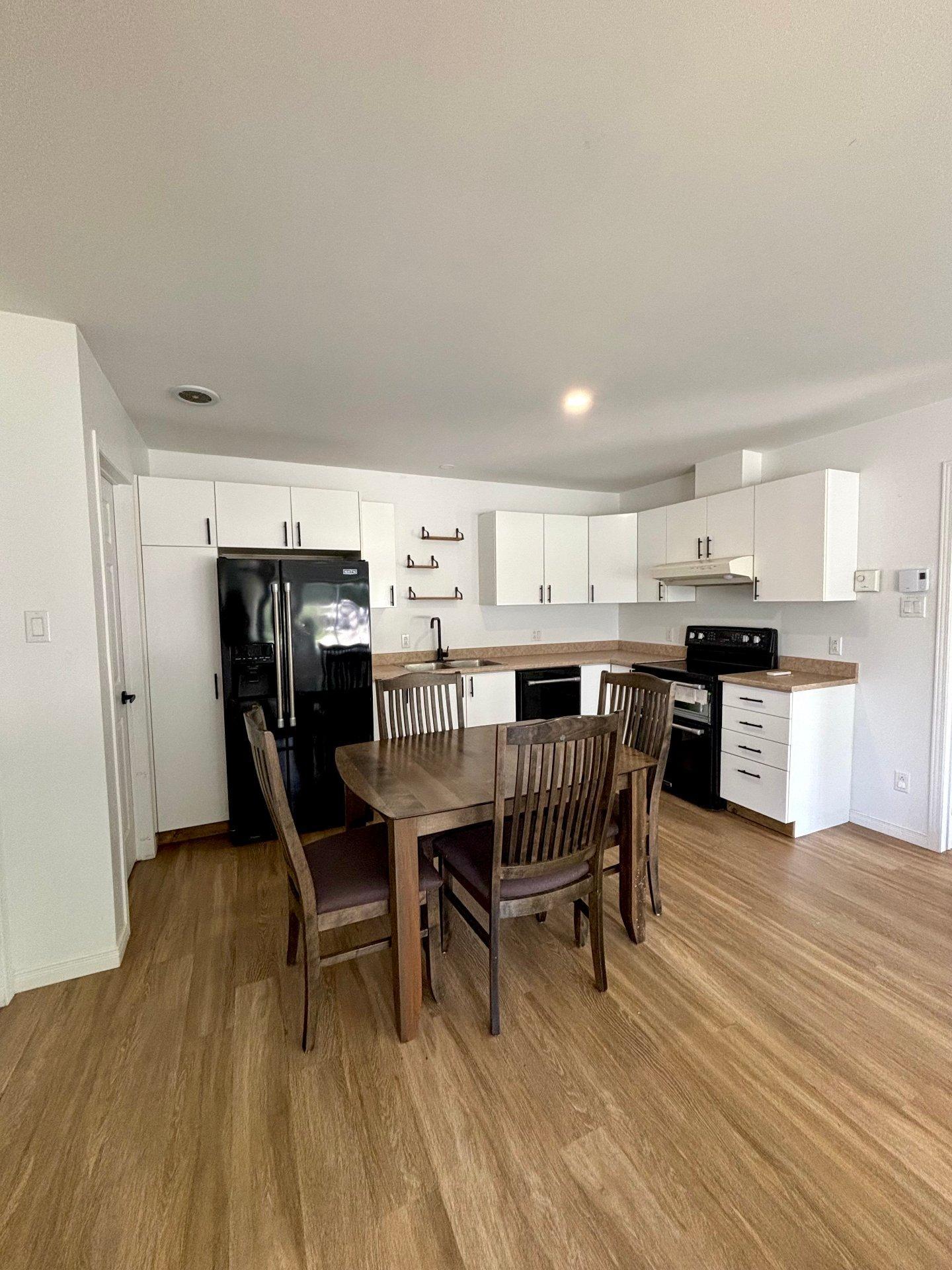 









660


Rue Proulx

, 2,
Mont-Tremblant,




QC
J8E2S6

