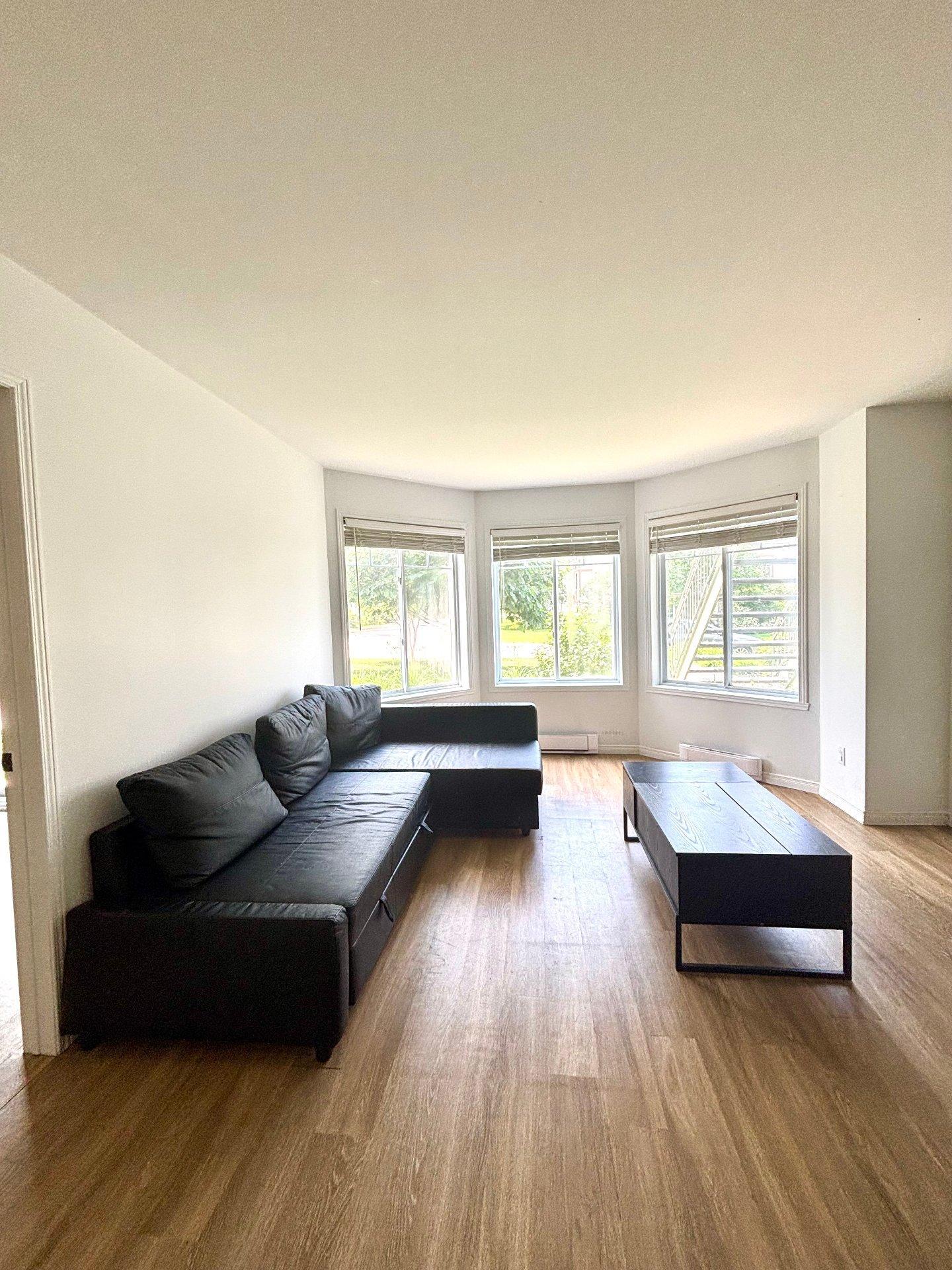 









660


Rue Proulx

, 2,
Mont-Tremblant,




QC
J8E2S6

