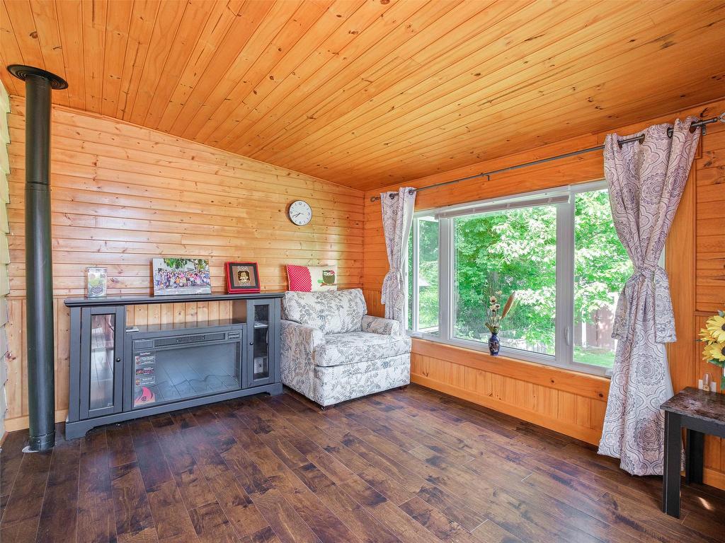 












14 Donwood Drive

,
Charlottetown,




PE
C1A 5L2

