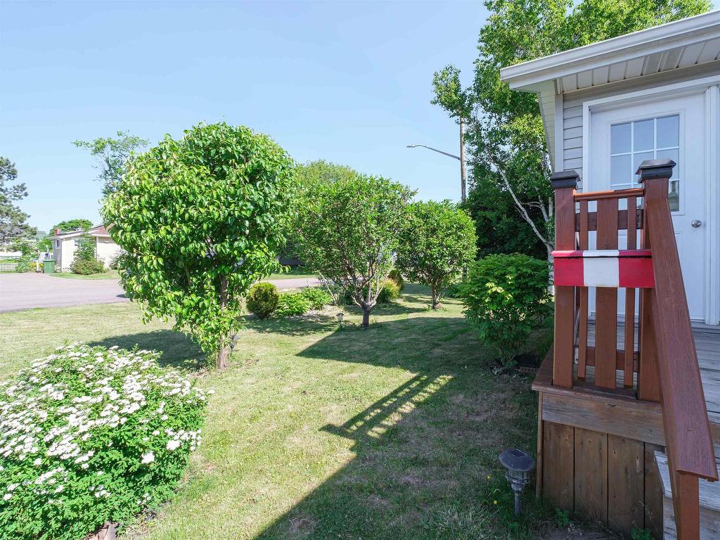 












14 Donwood Drive

,
Charlottetown,




PE
C1A 5L2

