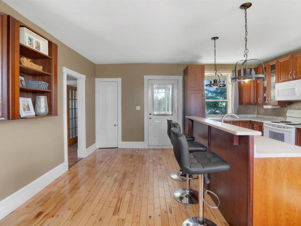 












2558 Mount Stewart Road

,
Peakes,




PE
C0A 1T0

