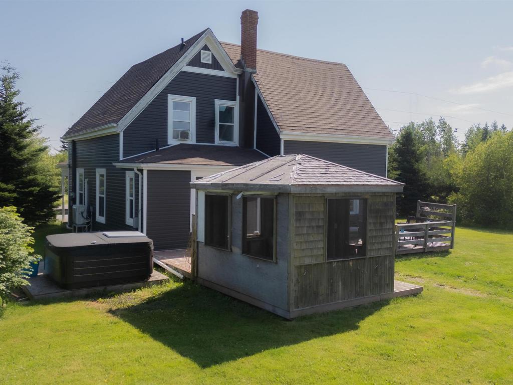 












2558 Mount Stewart Road

,
Peakes,




PE
C0A 1T0

