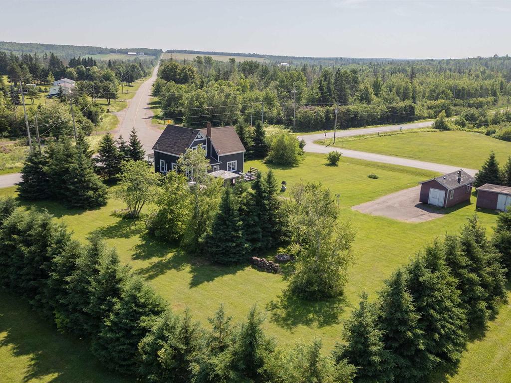 












2558 Mount Stewart Road

,
Peakes,




PE
C0A 1T0

