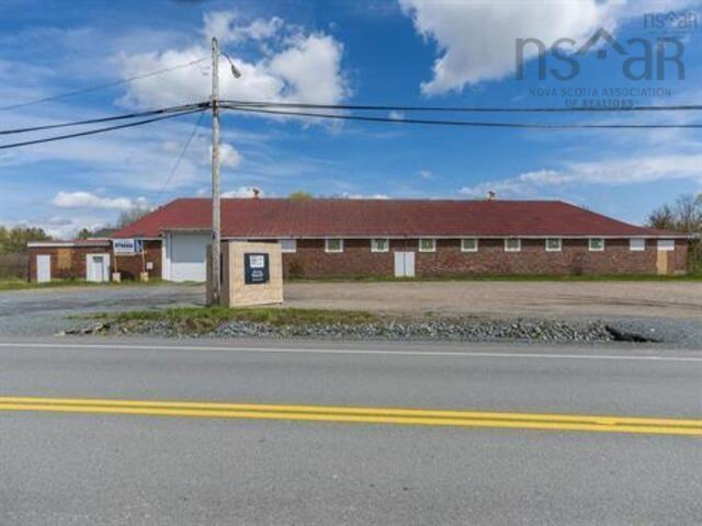 












31 Highway 277

,
East Hants,




NS
B2S 1S4

