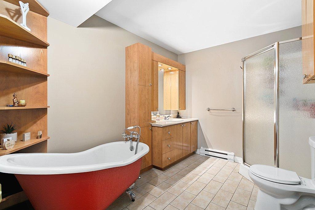 









60


Rue de Minervois

, 101,
Gatineau (Aylmer),




QC
J9H7R1

