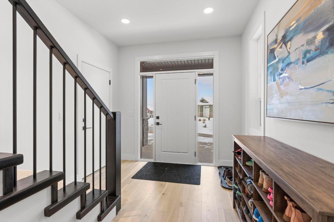 









2209


Lavetta

Drive,
Kelowna,




BC
V1P 1V1

