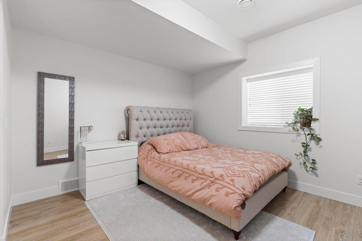 









2209


Lavetta

Drive,
Kelowna,




BC
V1P 1V1

