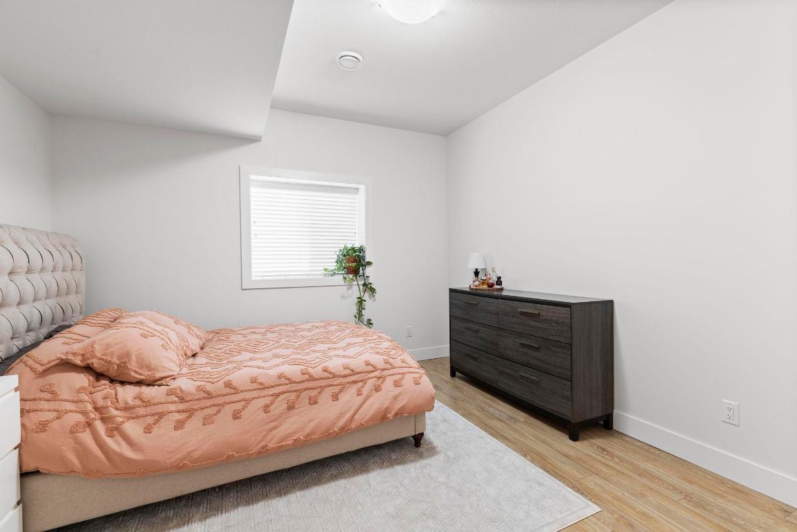 









2209


Lavetta

Drive,
Kelowna,




BC
V1P 1V1

