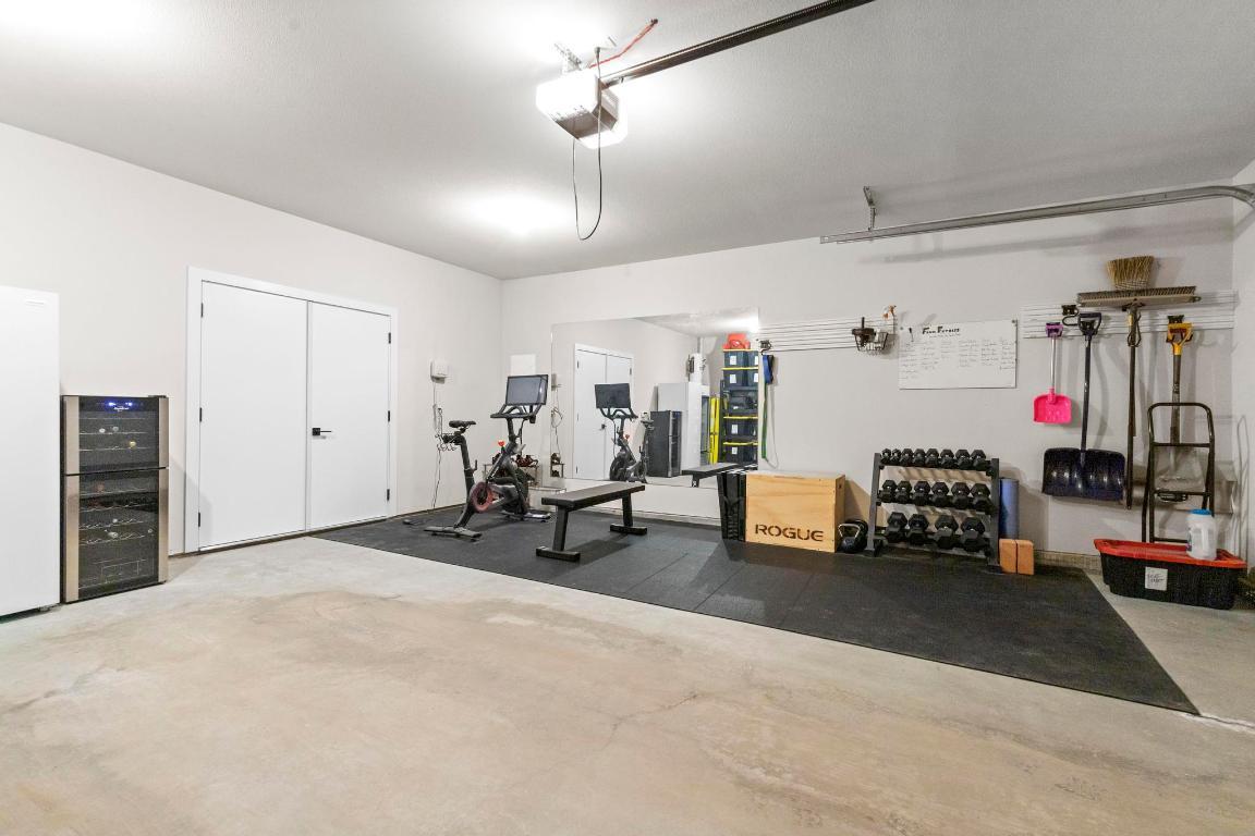 









2209


Lavetta

Drive,
Kelowna,




BC
V1P 1V1

