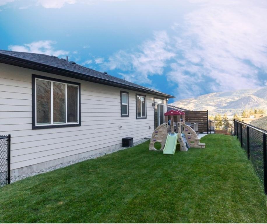 









2209


Lavetta

Drive,
Kelowna,




BC
V1P 1V1

