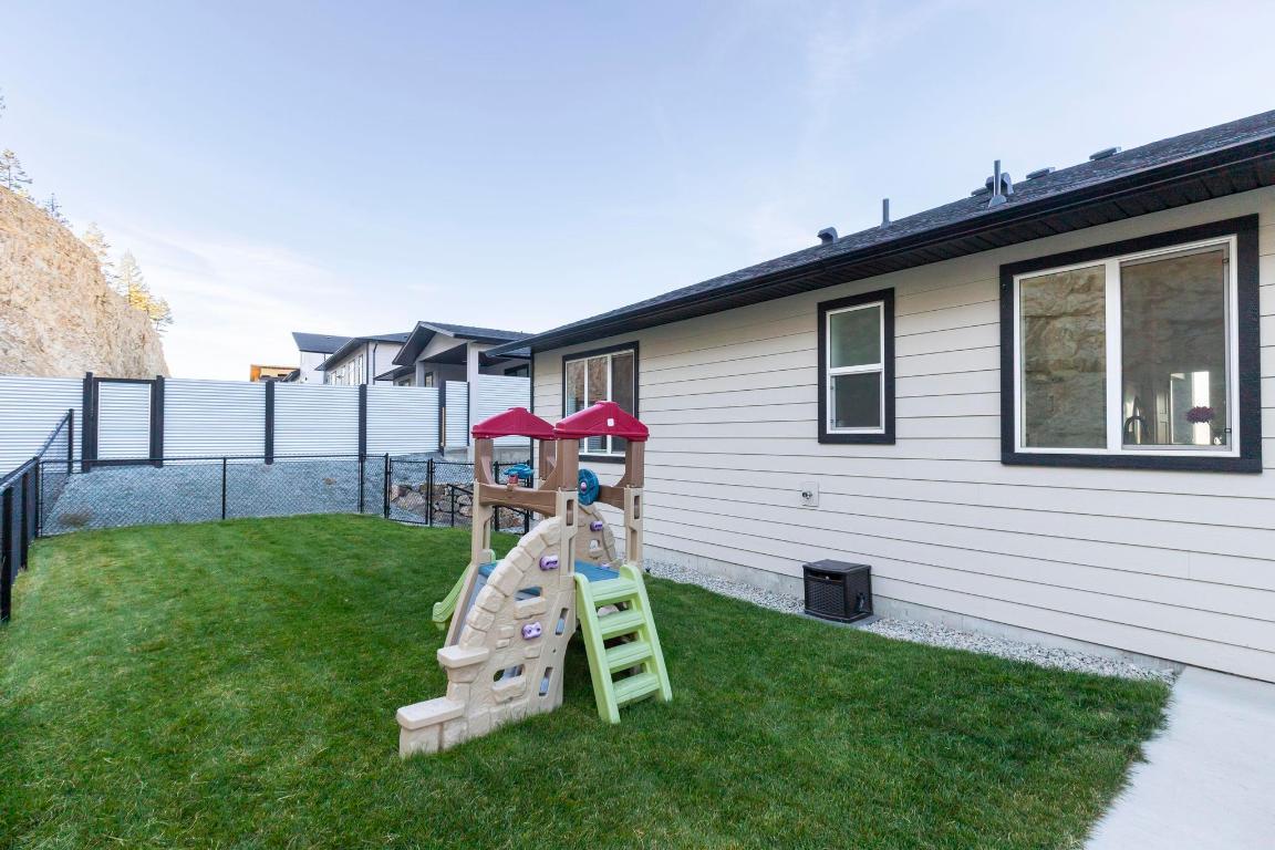 









2209


Lavetta

Drive,
Kelowna,




BC
V1P 1V1


