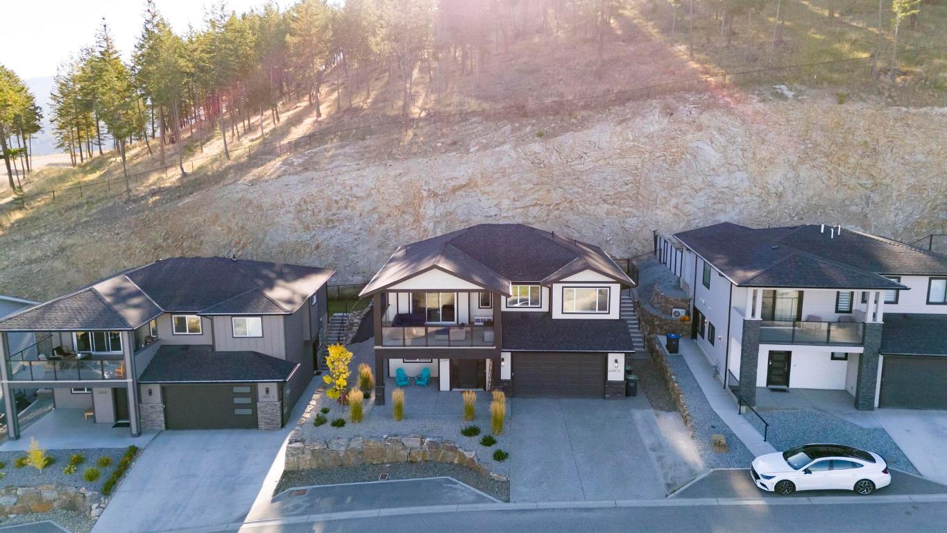









2209


Lavetta

Drive,
Kelowna,




BC
V1P 1V1

