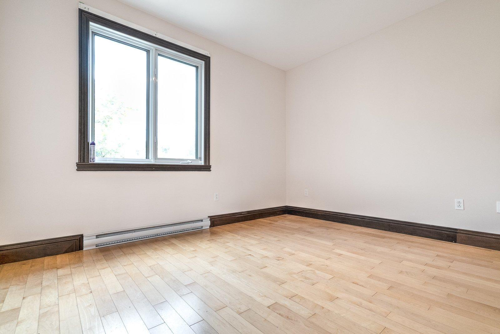 









5405


Boul. Rosemont

,
Montréal (Rosemont/La Petite-Patrie),




QC
H1T2G6

