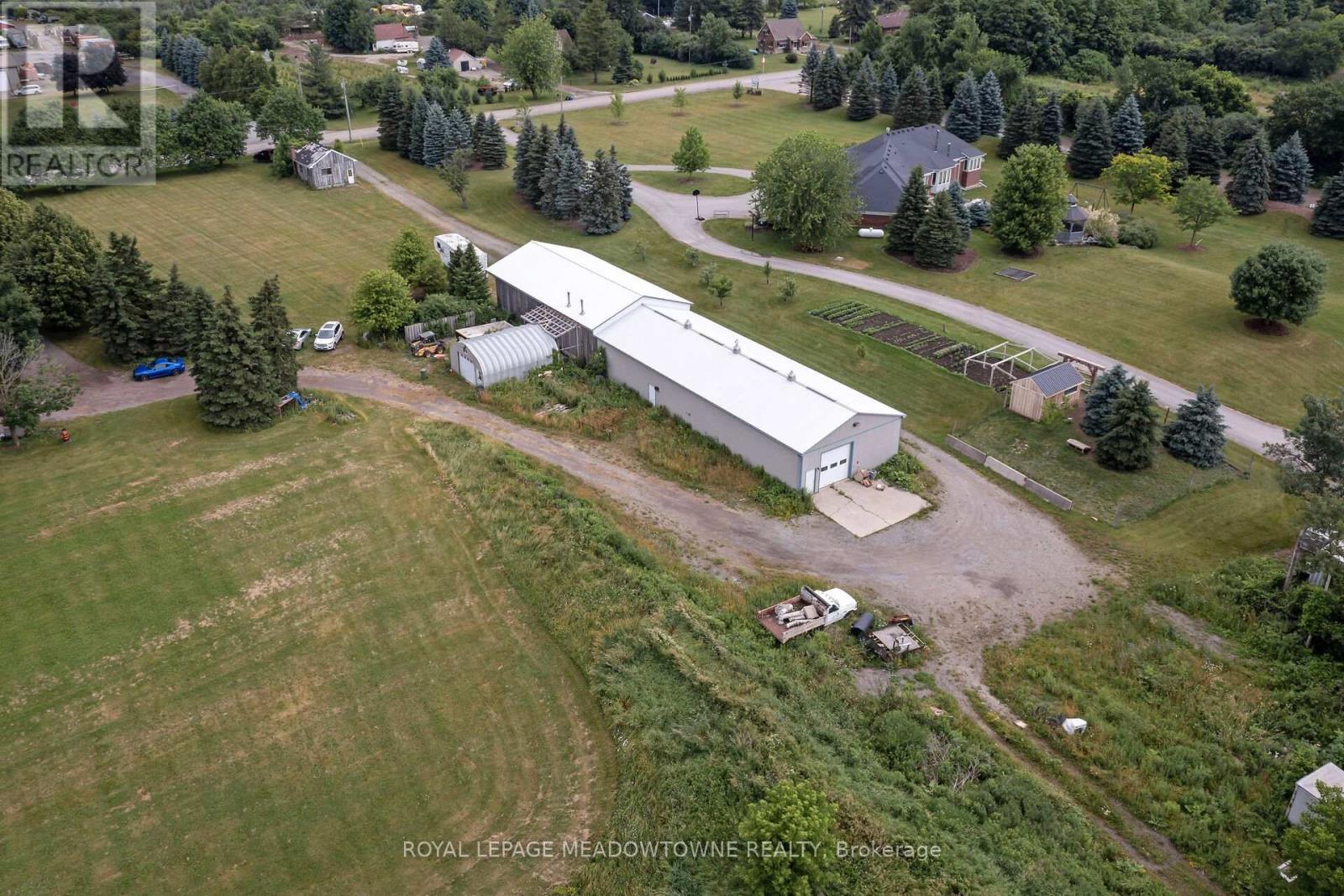 












692 5 CONCESSION W

,
Hamilton,




Ontario
L9H5E2

