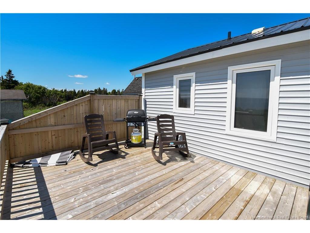 









101


Paulin

,
Sainte-Marie-Saint-Raphaël,




NB
E8T 1T7

