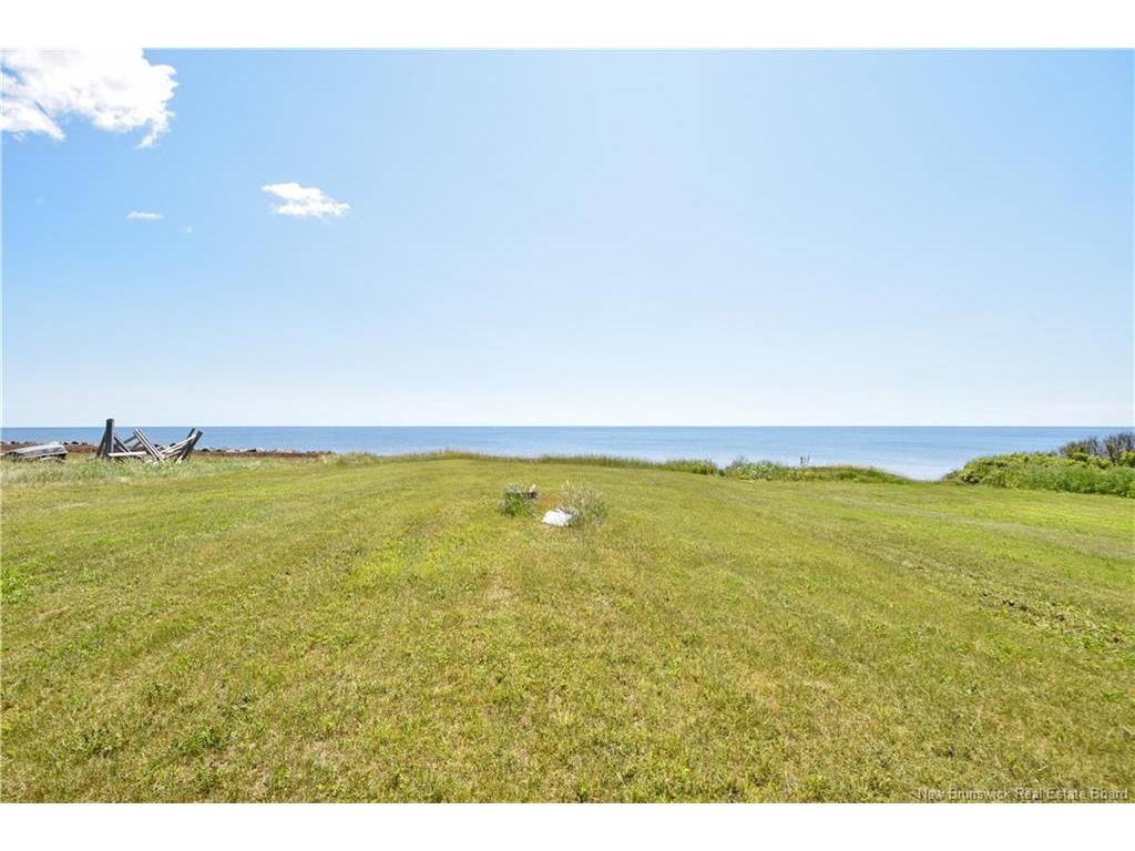 









101


Paulin

,
Sainte-Marie-Saint-Raphaël,




NB
E8T 1T7

