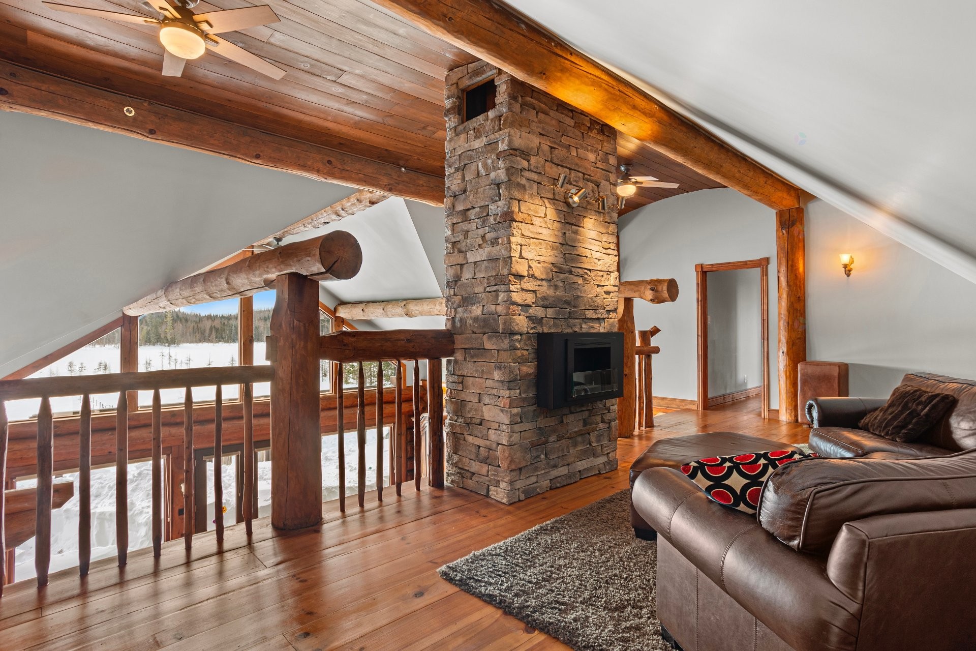 









494


Ch. de Chertsey

,
Estérel,




QC
J0T1L0

