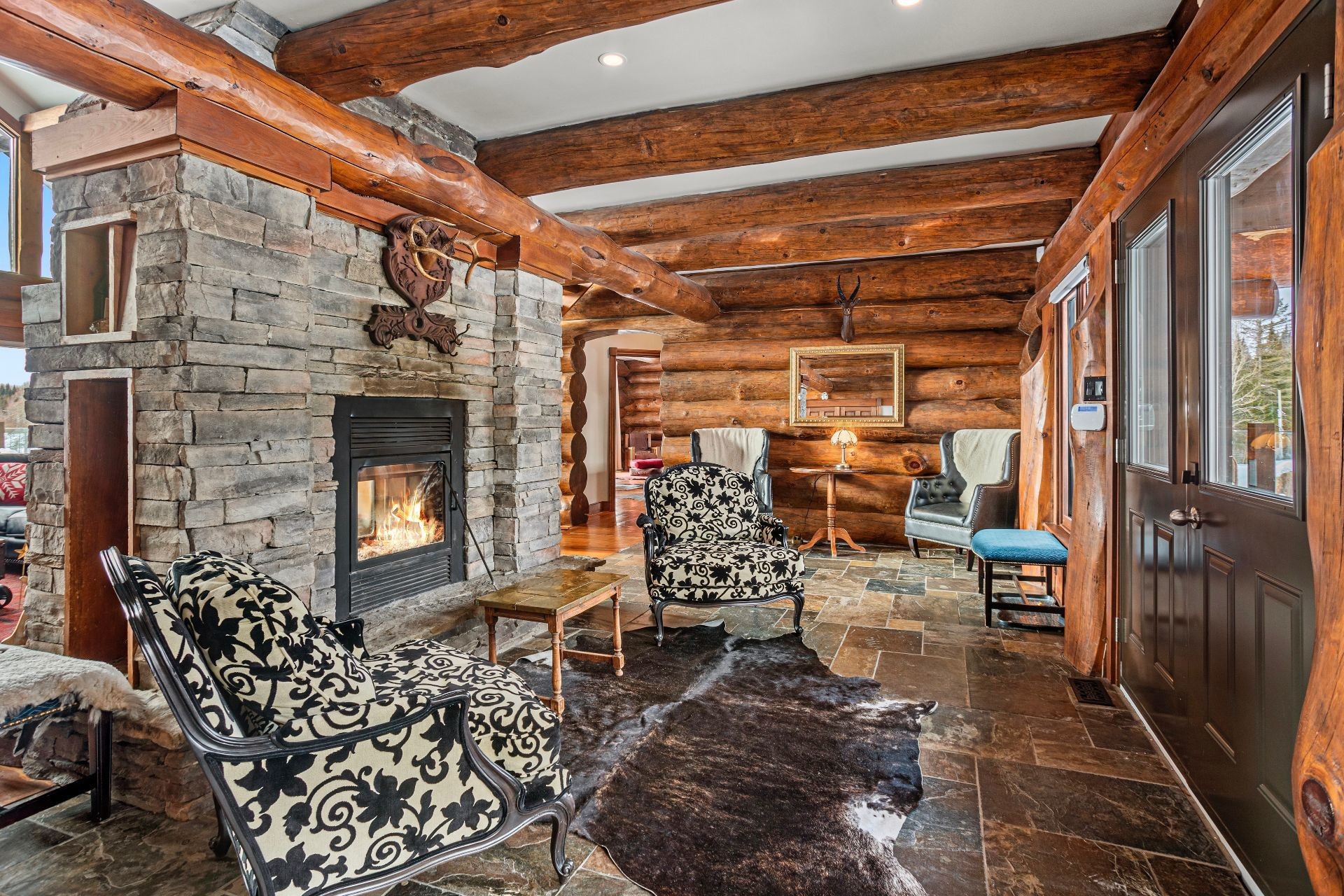 









494


Ch. de Chertsey

,
Estérel,




QC
J0T1L0

