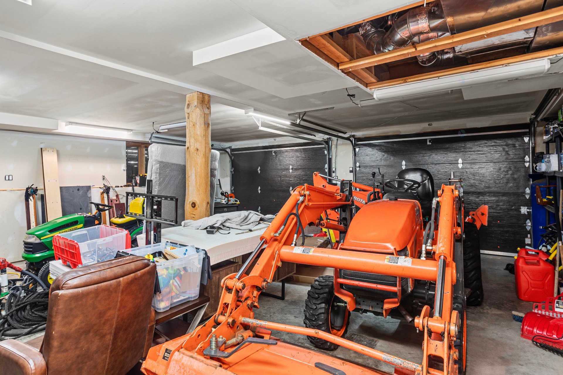 









494


Ch. de Chertsey

,
Estérel,




QC
J0T1L0

