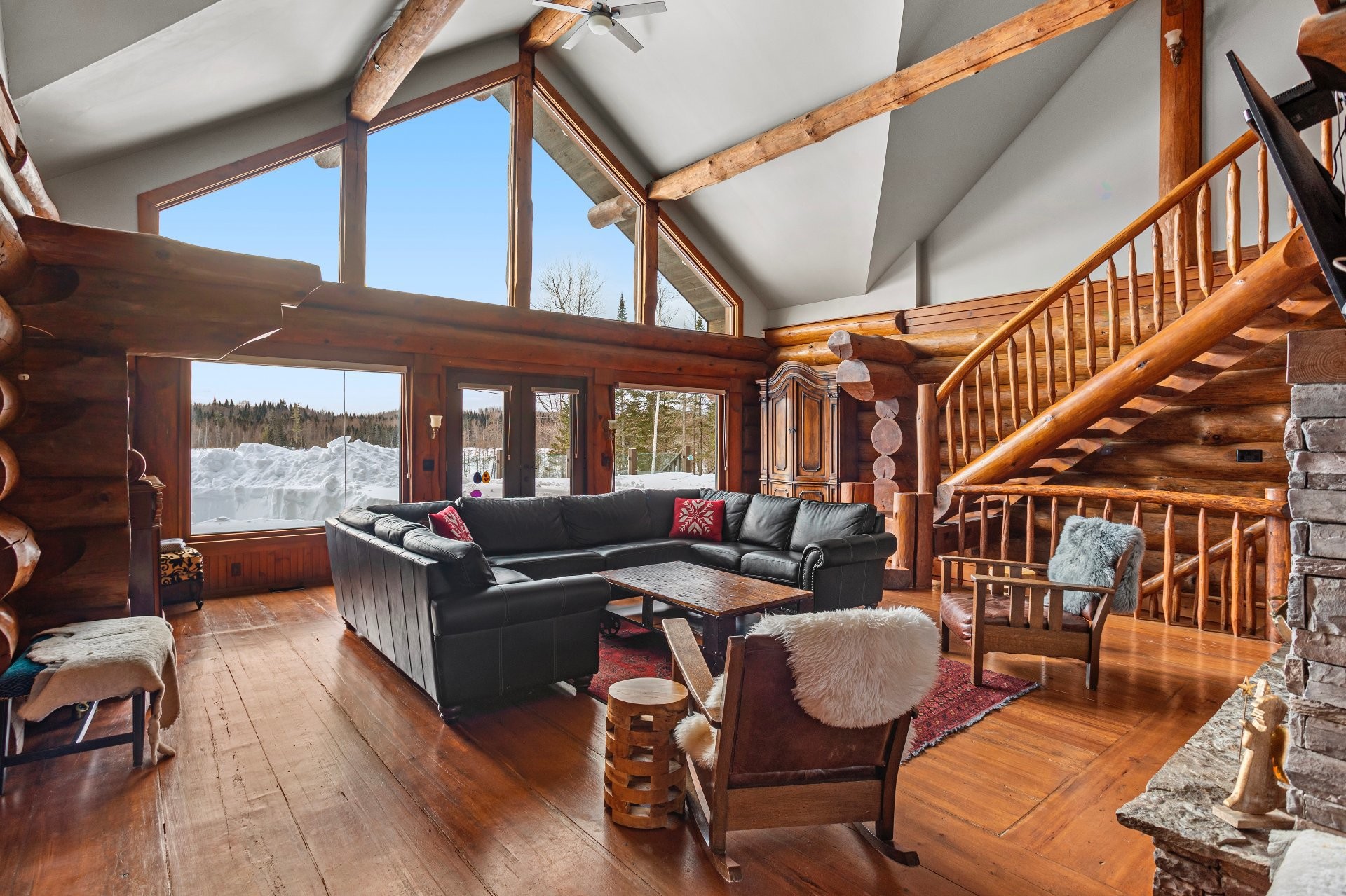 









494


Ch. de Chertsey

,
Estérel,




QC
J0T1L0

