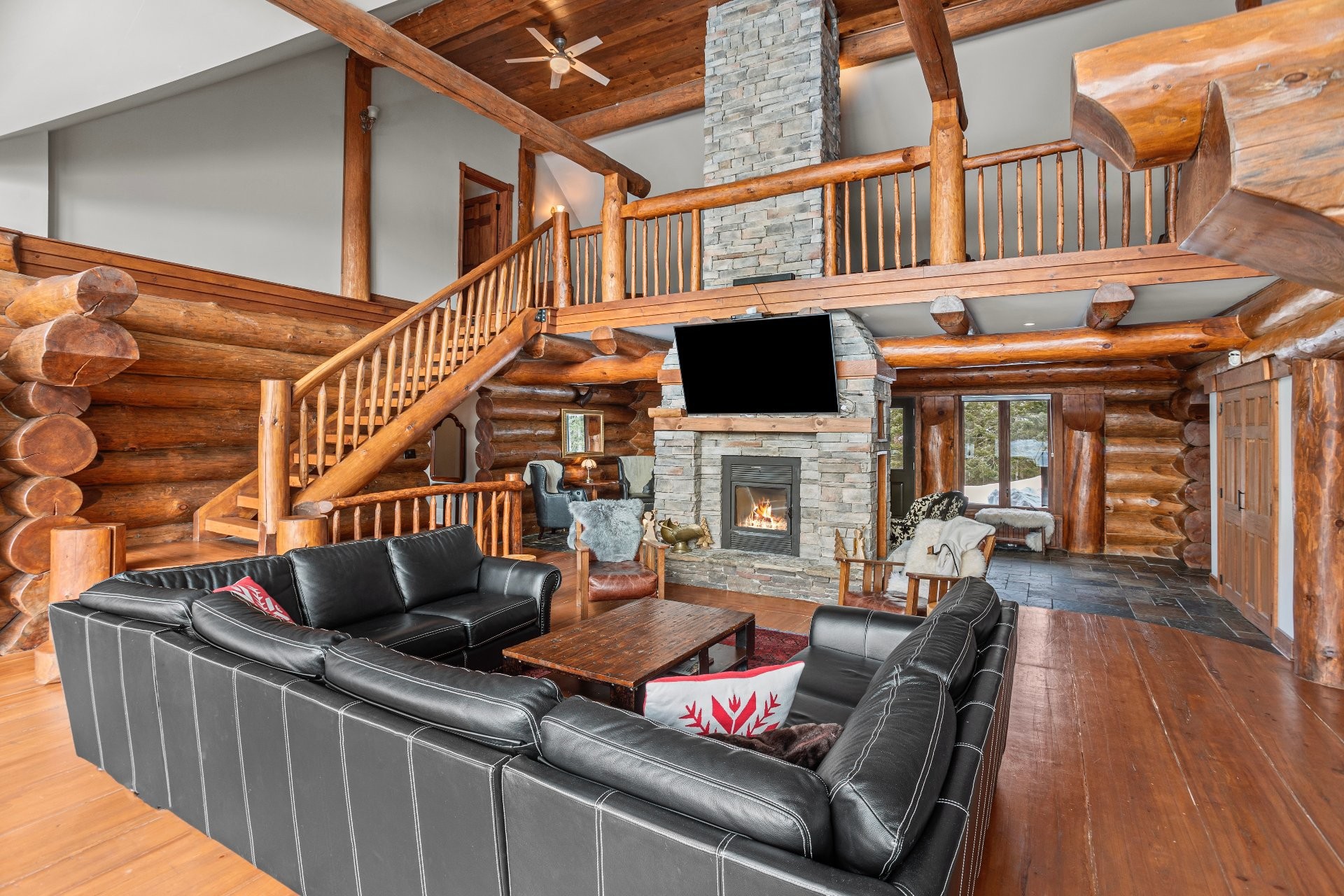 









494


Ch. de Chertsey

,
Estérel,




QC
J0T1L0

