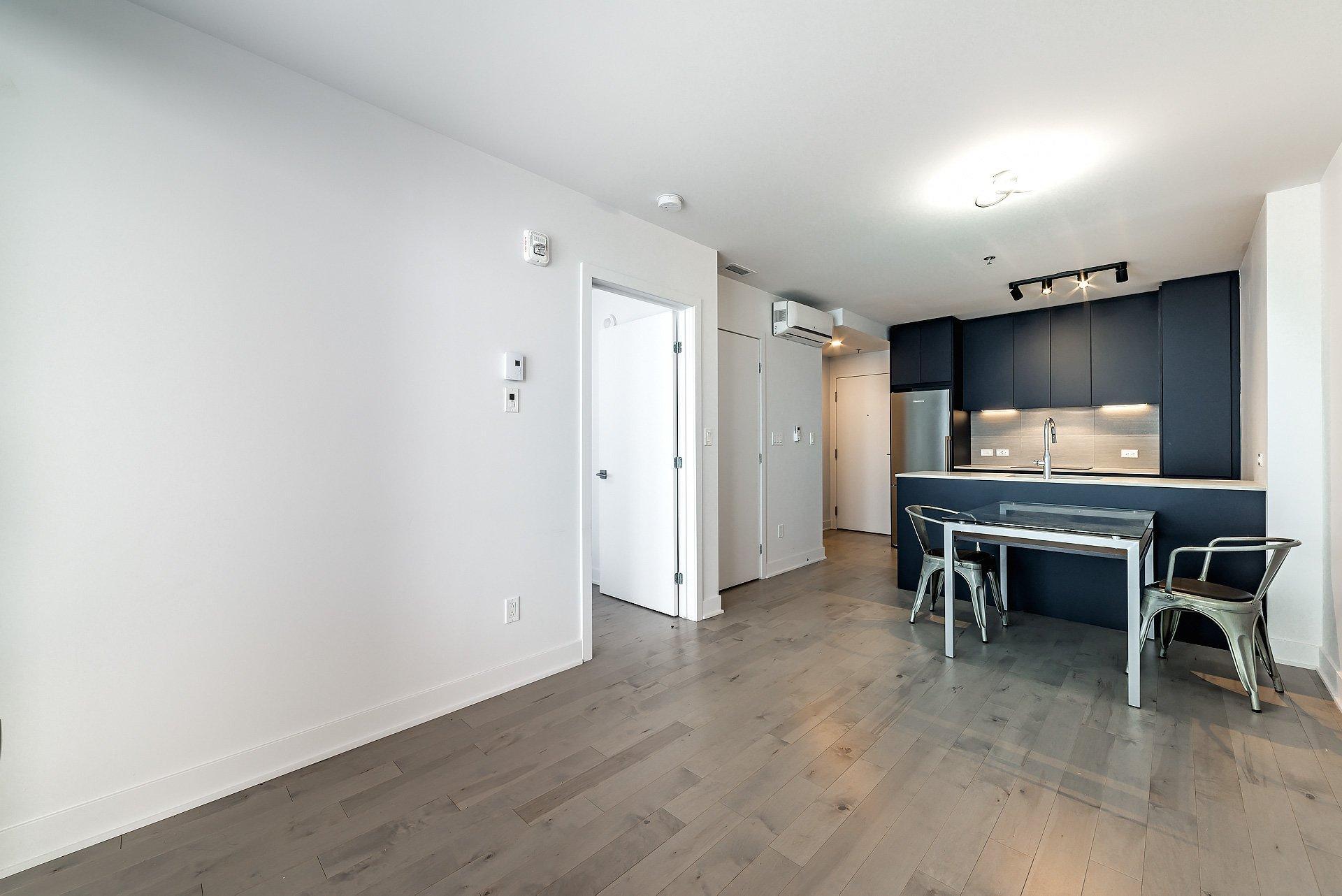 









2300


Rue Tupper

, 2108,
Montréal (Ville-Marie),




QC
H3H0B9

