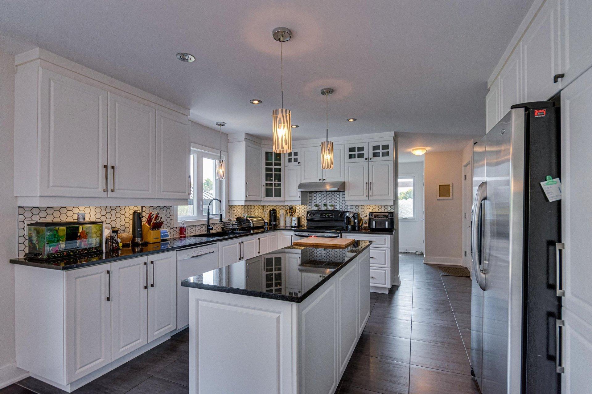 









118


Rue de la Tortue

,
Gatineau (Aylmer),




QC
J9J1N1

