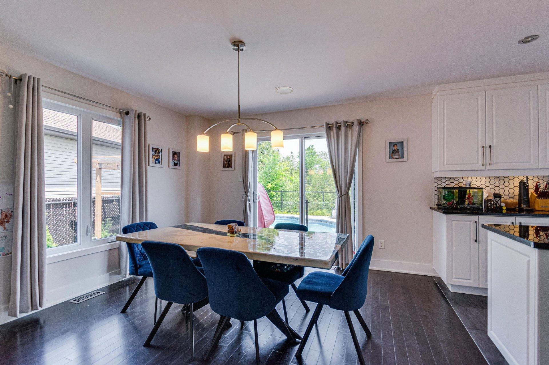 









118


Rue de la Tortue

,
Gatineau (Aylmer),




QC
J9J1N1

