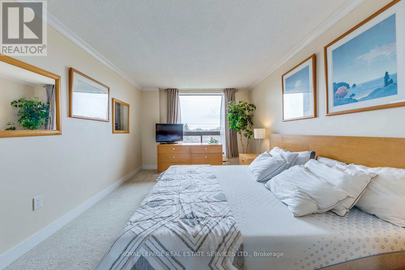 












511 - 965 INVERHOUSE DRIVE

,
Mississauga,




Ontario
L5J4B4


