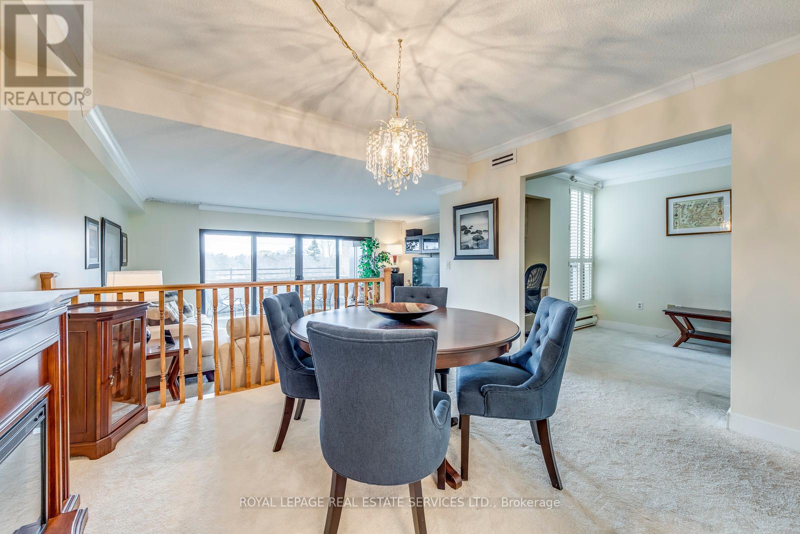 












511 - 965 INVERHOUSE DRIVE

,
Mississauga,




Ontario
L5J4B4

