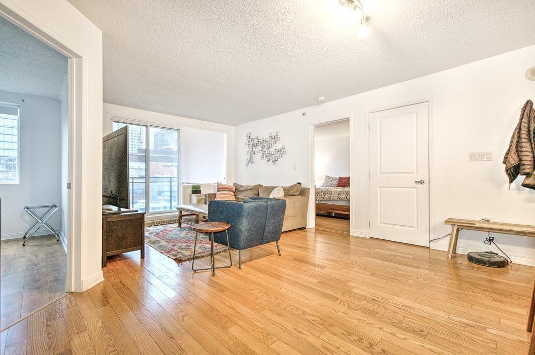 









1280


Rue St-Jacques

, 1106,
Montréal (Ville-Marie),




QC
H3C0G1

