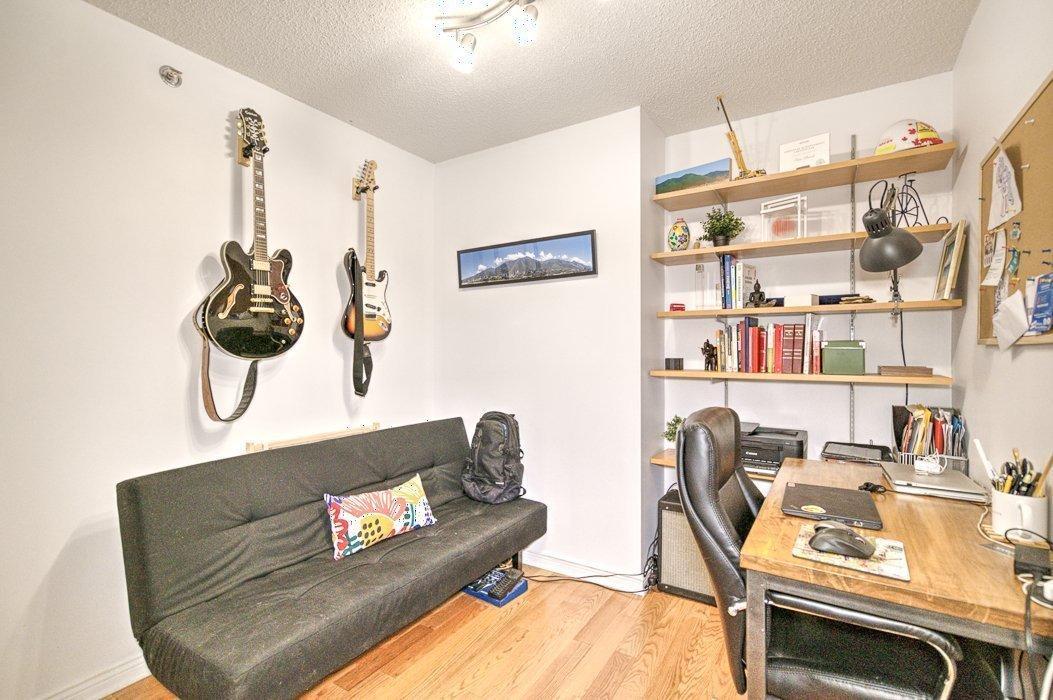 









1280


Rue St-Jacques

, 1106,
Montréal (Ville-Marie),




QC
H3C0G1

