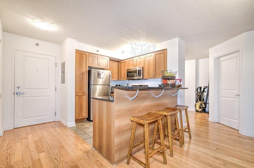 









1280


Rue St-Jacques

, 1106,
Montréal (Ville-Marie),




QC
H3C0G1

