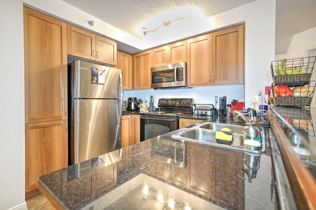 









1280


Rue St-Jacques

, 1106,
Montréal (Ville-Marie),




QC
H3C0G1

